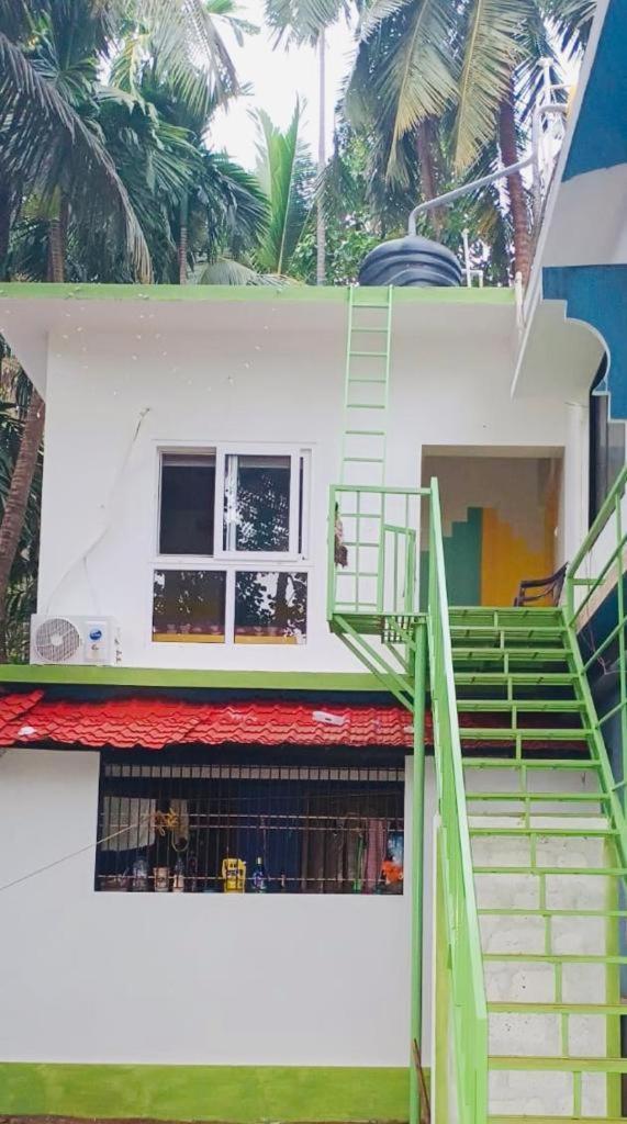 Casa Ardilla, Homestay And Boating In Honnavar Honāvar Extérieur photo